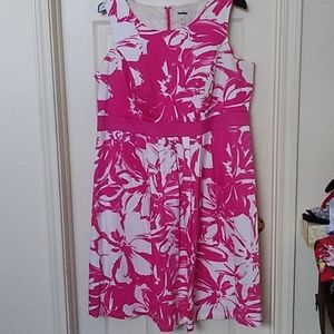 Hawaiian floral pink dress